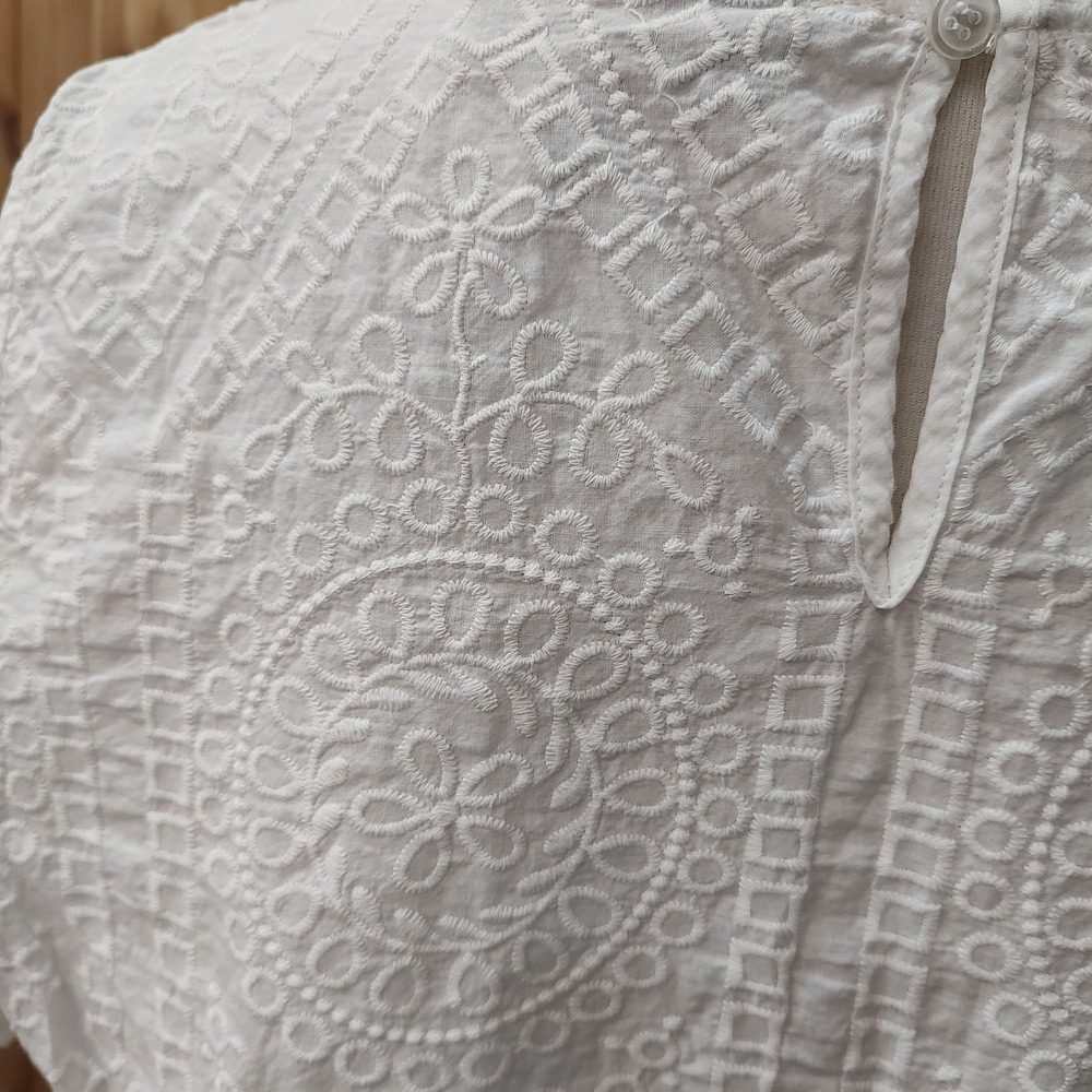 Lane Bryant Shirt White Cotton Sz 14 Cold Shoulder Eyelet Blouse Scallop Sleeve - Picture 4 of 8
